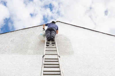 Peinture extérieure à Senaux — façades et ravalement